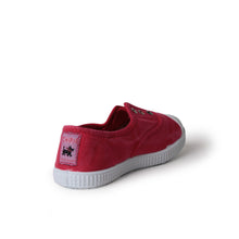 Carica l'immagine nel visualizzatore di Gallery, Chipie Shoes unisex color ciliegia
