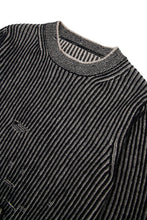 Carica l&#39;immagine nel visualizzatore di Gallery, Pullover in lana a coste con rotture
