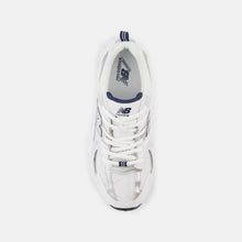 Carica l'immagine nel visualizzatore di Gallery, Sneakers New Balance 530 lace
