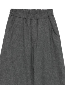 Pantalone grigio a palazzo