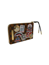 Carica l'immagine nel visualizzatore di Gallery, Sprayground portafoglio check marrone mickey mouse
