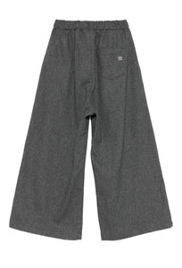 Pantalone grigio a palazzo