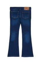 Carica l&#39;immagine nel visualizzatore di Gallery, Jeans D-Arry-J a trombetta
