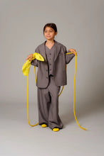 Carica l'immagine nel visualizzatore di Gallery, Gilet cipresso
