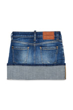 Carica l'immagine nel visualizzatore di Gallery, Gonna mini in denim con risvolto
