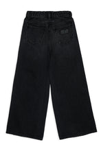 Carica l'immagine nel visualizzatore di Gallery, Jeans flare effetto used
