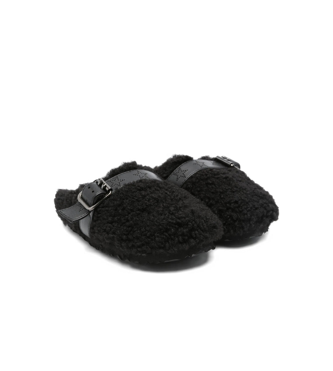 Slippers con fibbia