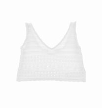 Carica l'immagine nel visualizzatore di Gallery, Knitted top con scollo a V

