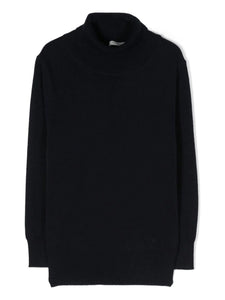 Maglione blu a collo alto