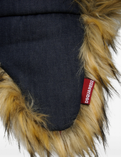 Carica l'immagine nel visualizzatore di Gallery, Cappello con bordo in finta pelliccia
