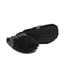 Slippers con fibbia
