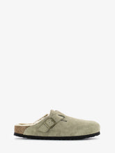 Carica l'immagine nel visualizzatore di Gallery, Birkenstock Boston taupe in pelliccia di agnello
