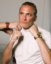 Carica l'immagine nel visualizzatore di Gallery, OROLOGIO GOLD GLOBAL MOGUL WATCH
