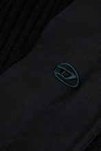 Carica l'immagine nel visualizzatore di Gallery, Pullover girocollo a costine
