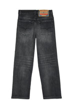 Carica l&#39;immagine nel visualizzatore di Gallery, Jeans Dmaki-J regular
