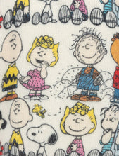 Carica l&#39;immagine nel visualizzatore di Gallery, Maglione girocollo bianco da bambino Douglas con stampa della squadra Peanuts | SNOOPY PEANUTS SPECIAL EDITION
