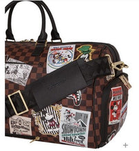 Carica l'immagine nel visualizzatore di Gallery, Borsa da viaggio Mickey Mouse Edition
