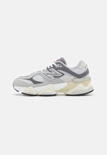 Carica l'immagine nel visualizzatore di Gallery, New Balance
9060 UNISEX - Sneakers basse - grey
