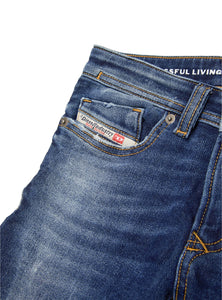 Jeans dritti a vita media