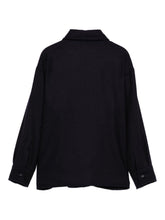 Carica l&#39;immagine nel visualizzatore di Gallery, Camicia blu con logo ricamato

