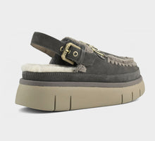 Carica l&#39;immagine nel visualizzatore di Gallery, Slippers bounce clog back strap
