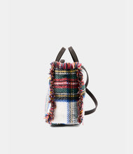 Carica l'immagine nel visualizzatore di Gallery, Borsa vanity mini tartan in lana
