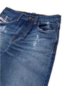 Jeans dritti effetti vissuto