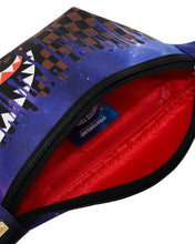 Carica l&#39;immagine nel visualizzatore di Gallery, MARSUPIO LOST IN SPACE DRIP SAVVY CROSSBODY
