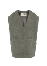 Carica l&#39;immagine nel visualizzatore di Gallery, Gilet con scollo a V
