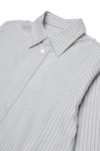 Carica l'immagine nel visualizzatore di Gallery, Camicia cropped

