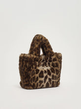 Carica l&#39;immagine nel visualizzatore di Gallery, Borsa Vanity Mini Soft Fur in eco pelliccia
