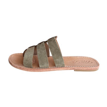 Carica l&#39;immagine nel visualizzatore di Gallery, Slippers Elsa yeti bamboo
