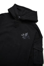 Carica l&#39;immagine nel visualizzatore di Gallery, Felpa con Maple Leaf
