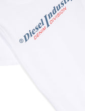 Carica l&#39;immagine nel visualizzatore di Gallery, T-shirt con stampa
