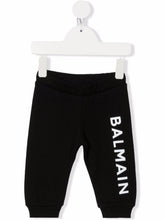 Carica l&#39;immagine nel visualizzatore di Gallery, Balmain Kids Pantaloni baby sportivi con stampa
