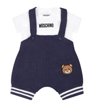 Carica l&#39;immagine nel visualizzatore di Gallery, MOSCHINO KIDS Set multicolor per neonato con teddu bear
